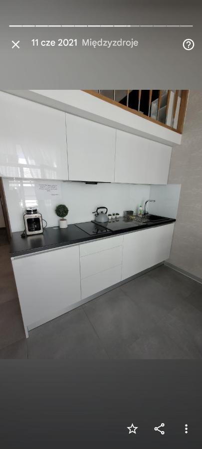 Apartament Magnolia Przy Morzu 米兹多洛杰 外观 照片