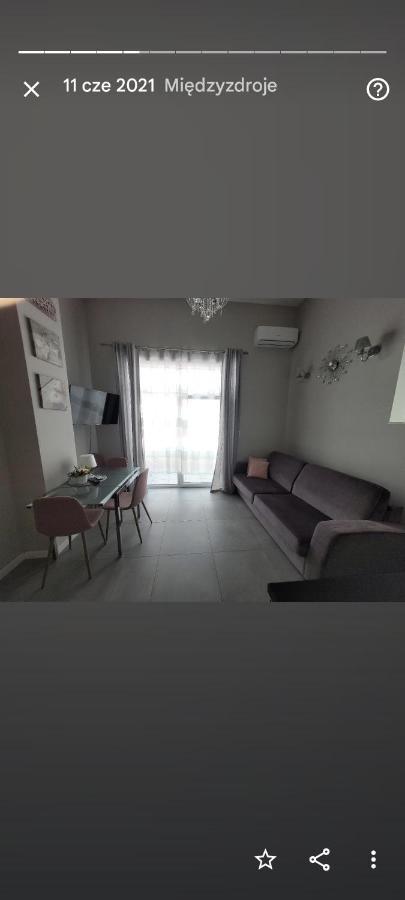 Apartament Magnolia Przy Morzu 米兹多洛杰 外观 照片