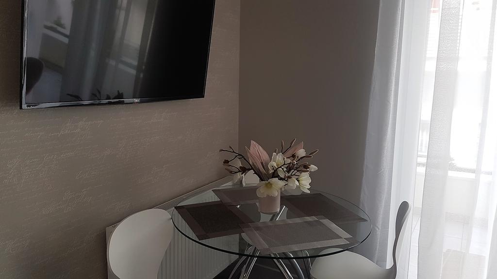 Apartament Magnolia Przy Morzu 米兹多洛杰 外观 照片