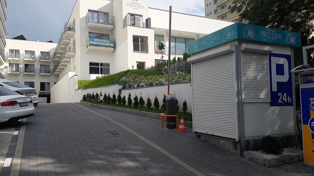 Apartament Magnolia Przy Morzu 米兹多洛杰 外观 照片